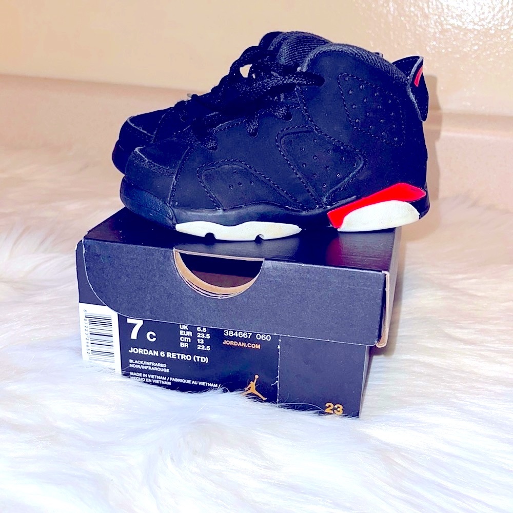 Jordan 6 Retro